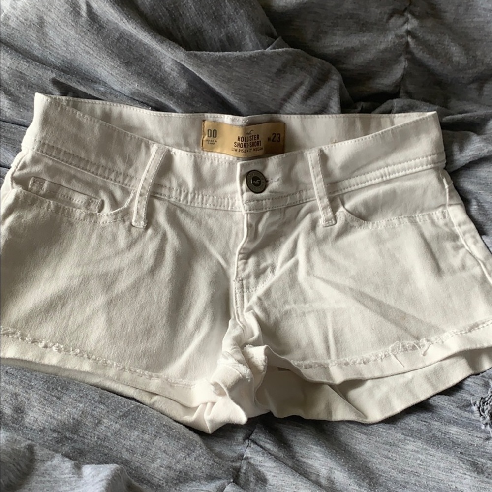 hollister white denim shorts
